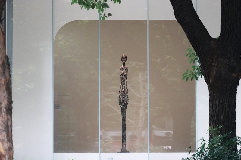 “塑我此生:贾科梅蒂艺术大展”展览现场