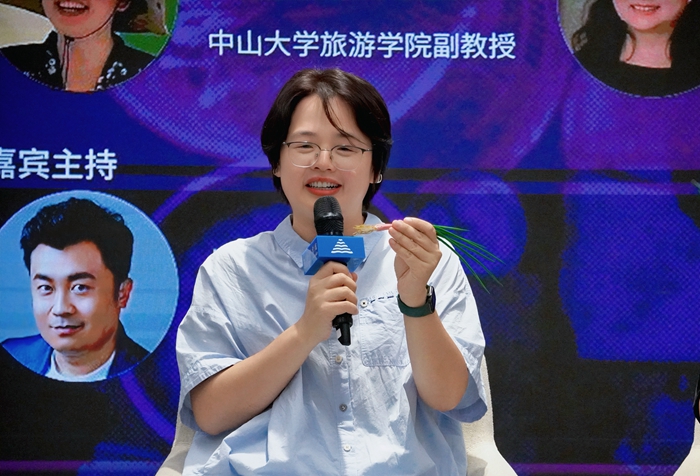 钟淑如在上海书展活动现场 光启书局供图