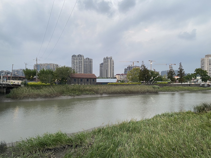 复兴岛运河,未来将会发展水上运动(佟鑫拍摄)