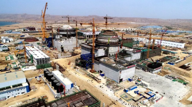 中核集团承建的巴基斯坦卡拉奇k-2/k-3核电项目正在建造两台具有我国