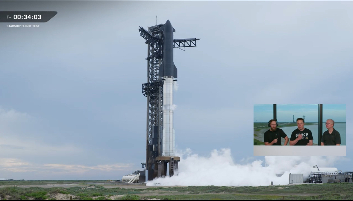 马斯克亲自“坐镇”。图片来源：SpaceX