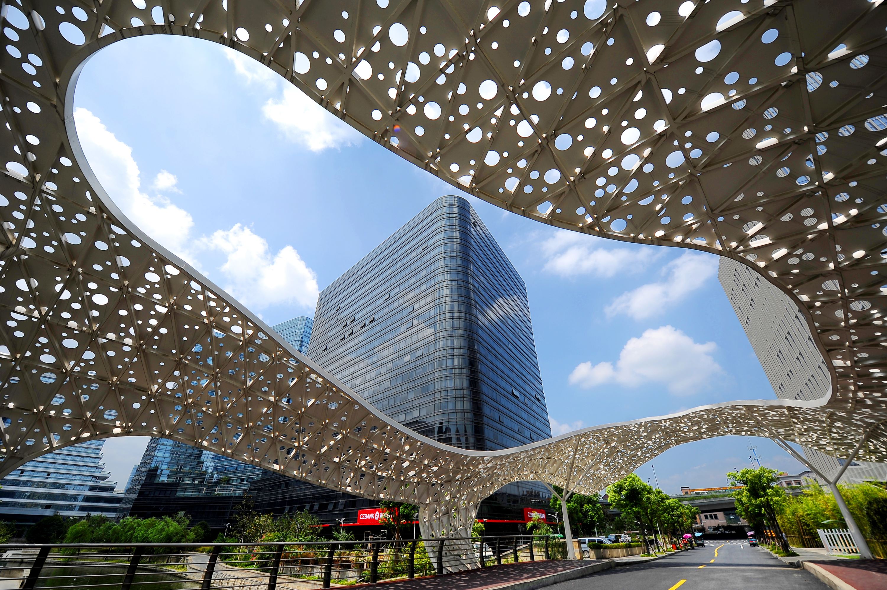 政府做好店小二 书记亲自上一线招商