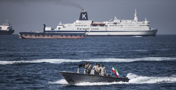 平安人寿董事长丁当解释今年保费收入回暖的三