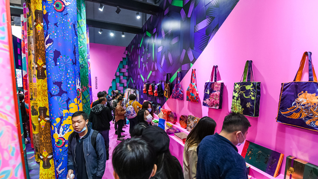 广州超级文和友设计师杨岩设计一座市井美食的主题乐园