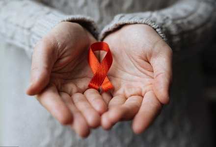 艾滋病流行终结不远了？一年两针、预防HIV近100%有效的药物在美国获批上市了