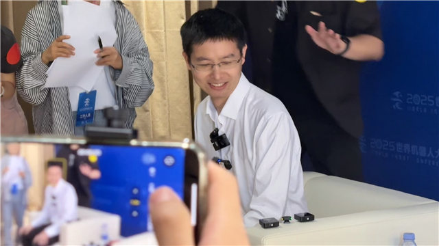 宇树王兴兴：正“中规中矩”推进上市，中小团队仍有机会