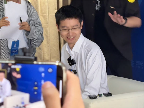 宇树王兴兴：正“中规中矩”推进上市，中小团队仍有机会