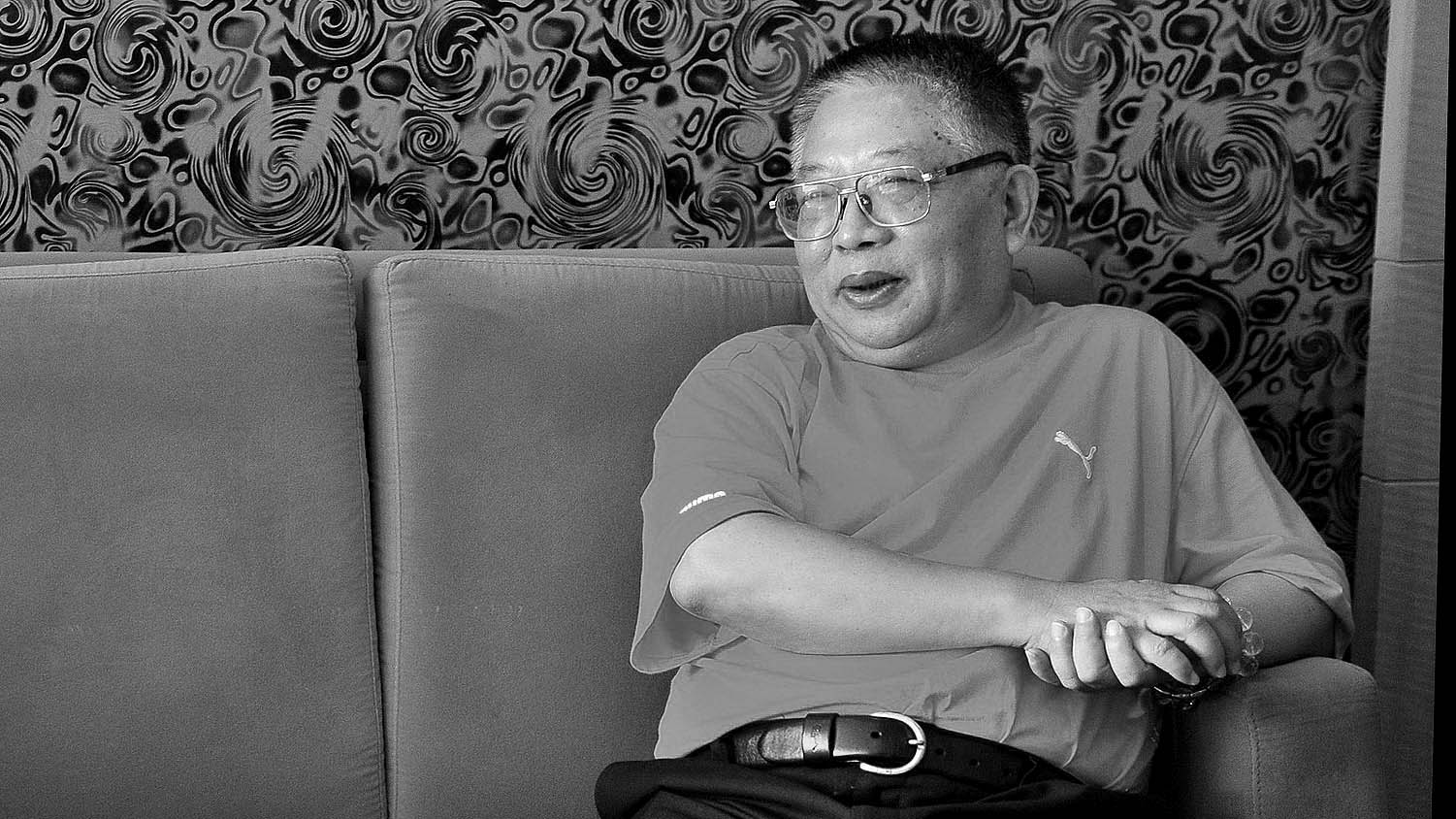 我们为什么会想起一位被市场遗忘的老人？