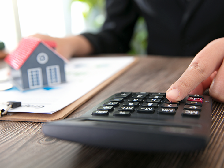 不再逃离北上广，年轻人花200万抄底“老破小”