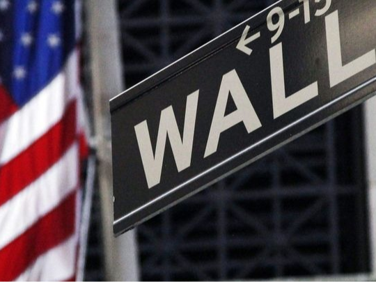 华尔街2026年终极预测：标普有望涨9%，哪些板块被看好