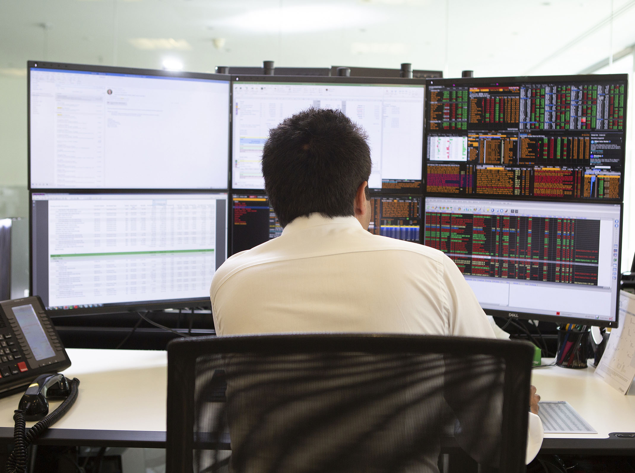 近千名基金经理面临“降薪”，你的基金经理也在里面吗？