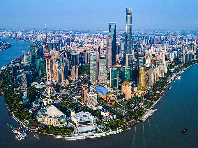 总量全球第五，增速跑赢全国，2025上海GDP5.67万亿