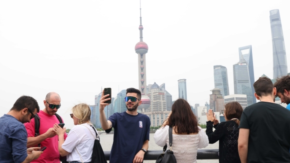 零售节节高，入境游创纪录：“消费第一城”上海火力全开