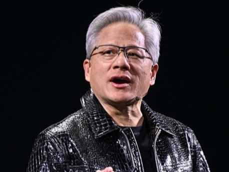 上海买个菜竟能偶遇黄仁勋？网友直呼“不得了”！