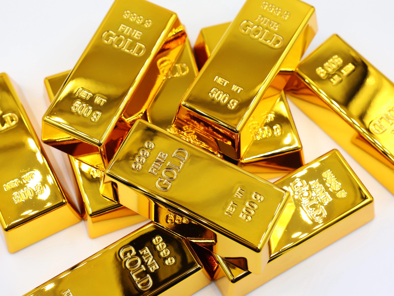 5000美元在望！国际金价“高处不胜寒”，投资者心态分化