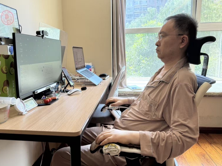 与蔡磊的特殊“对话”：放弃一切商业利益，但渐冻症科研需要商业逻辑