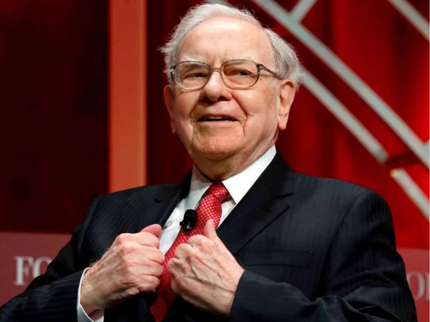 伯克希尔进入阿贝尔时代，巴菲特“交棒”留下哪些财富