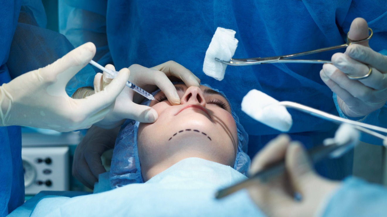 今年起医美不再免税,整容会涨价吗?