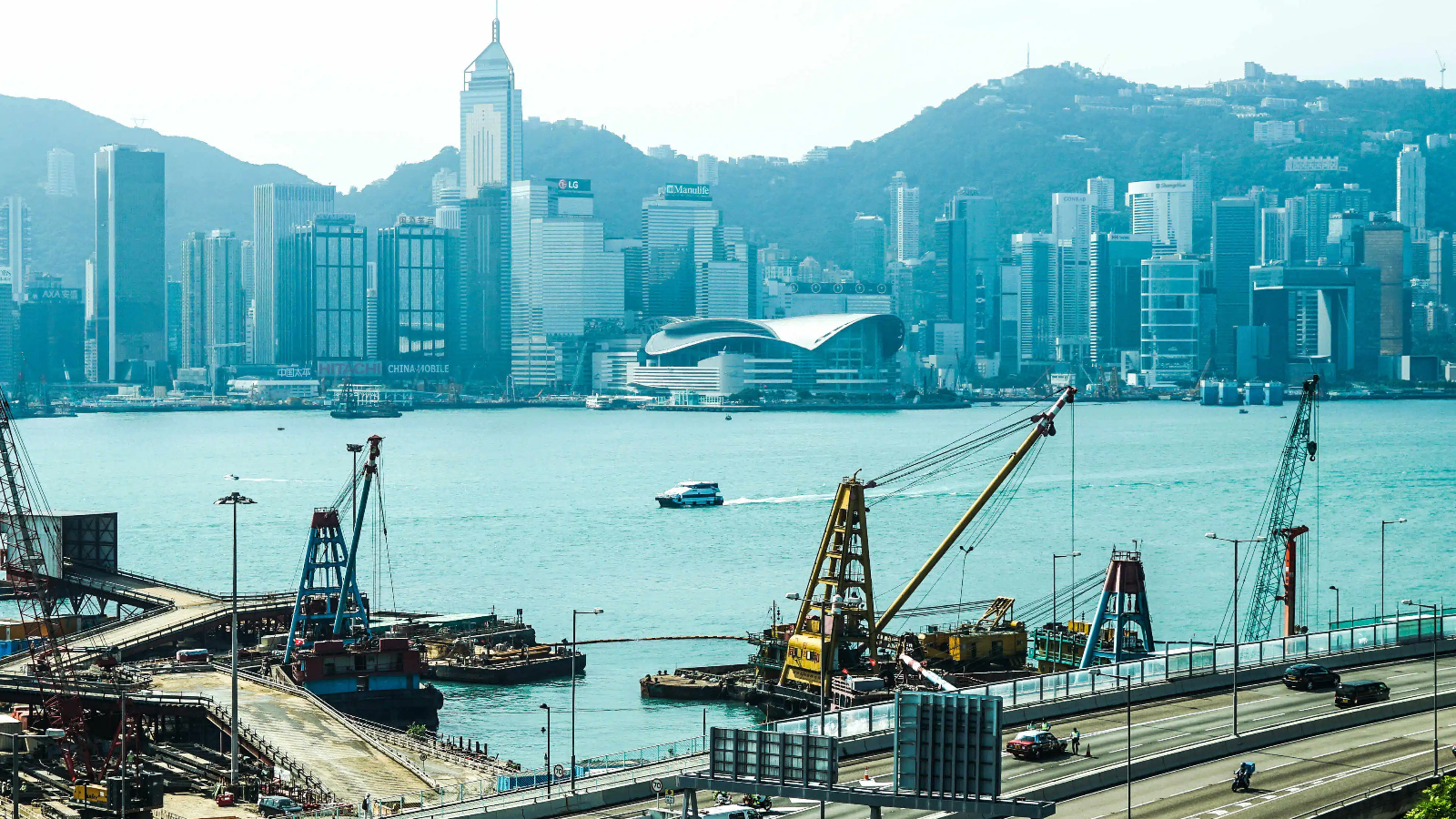 香港楼市触底回升,2025新房成交达6年来最高水平