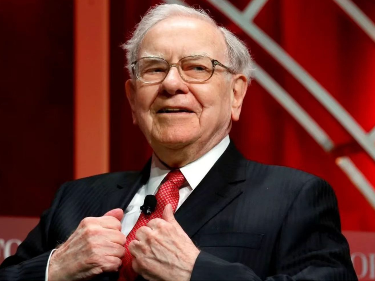 巴菲特躺赚20亿美元！“股神”五大商社持仓收益升至200%