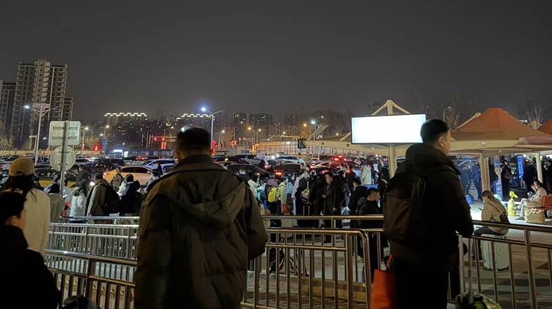 当反向过年走红，留在北京的网约车司机“狠狠捡漏”了