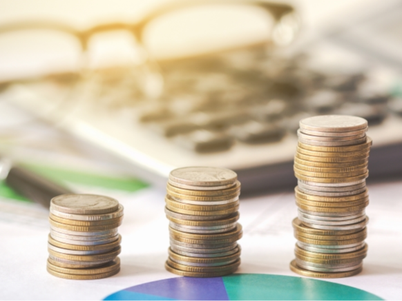 净值波动变大、业绩比较基准修改，银行理财的“安稳日子”结束了吗？