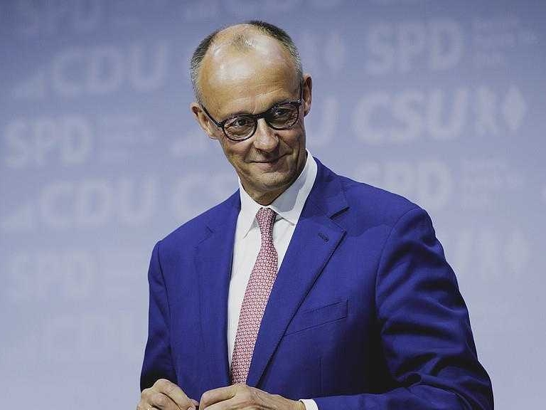 “半个德国商界”随默茨访华：“东迁”！德企加快中国市场布局