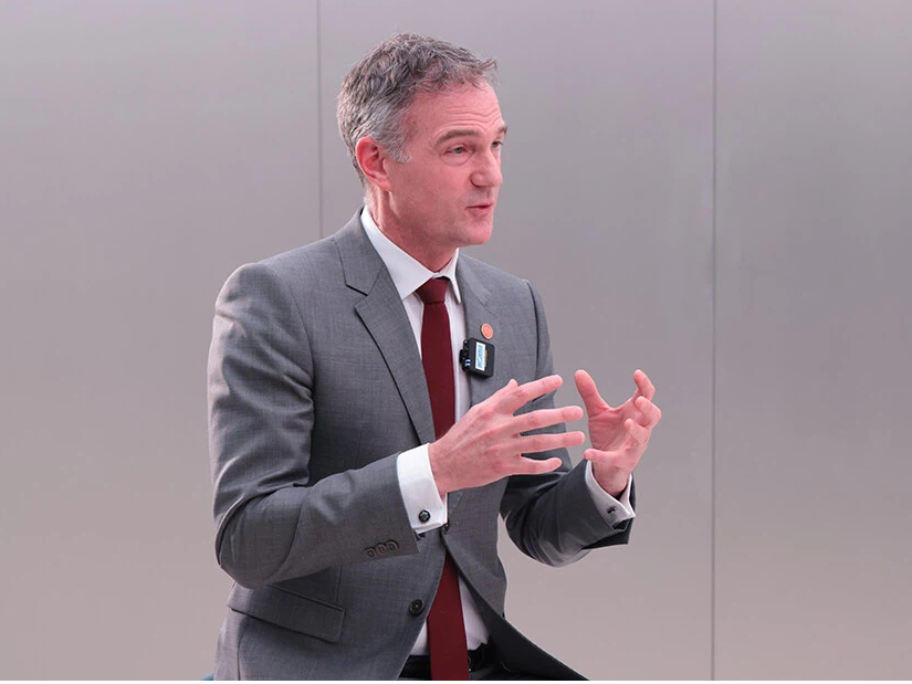 英国商贸大臣凯尔：中英已超越“黄金时代”模式，更务实、更有建设性