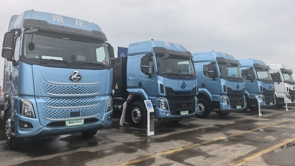 新能源重卡渗透率持续攀升，东风柳汽乘势加码