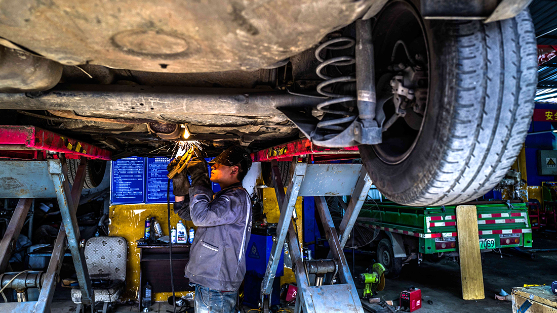 开裂、生锈、起泡，汽车用钢卷入低价低质竞争