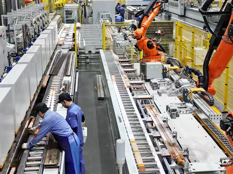 前两月规上工业利润大增15.2%，原材料制造业贡献大