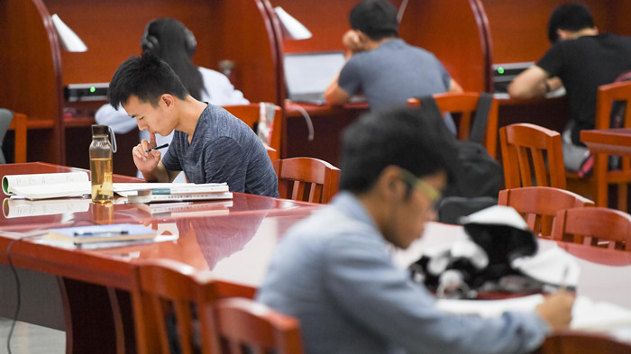 双一流高校本科招生增加10万人以上  多所高校建设新校区