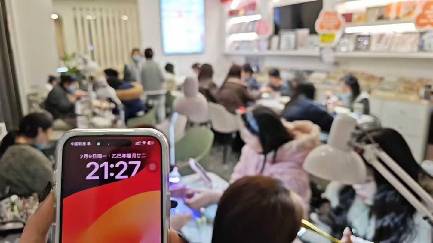 壹快评｜执法不严，“内卷式”加班不止