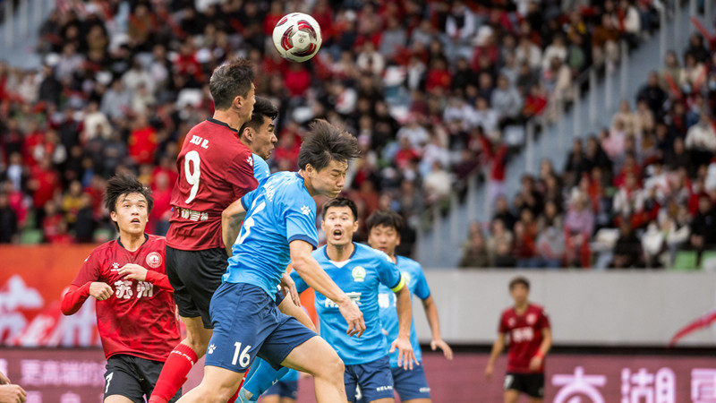 越来越多城市足球联赛来了