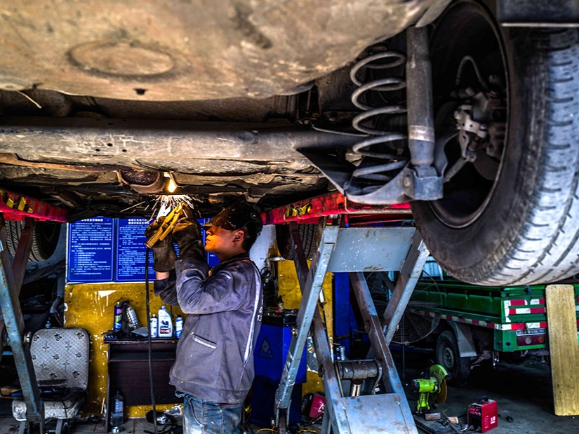 开裂、生锈、起泡，汽车用钢卷入低价低质竞争