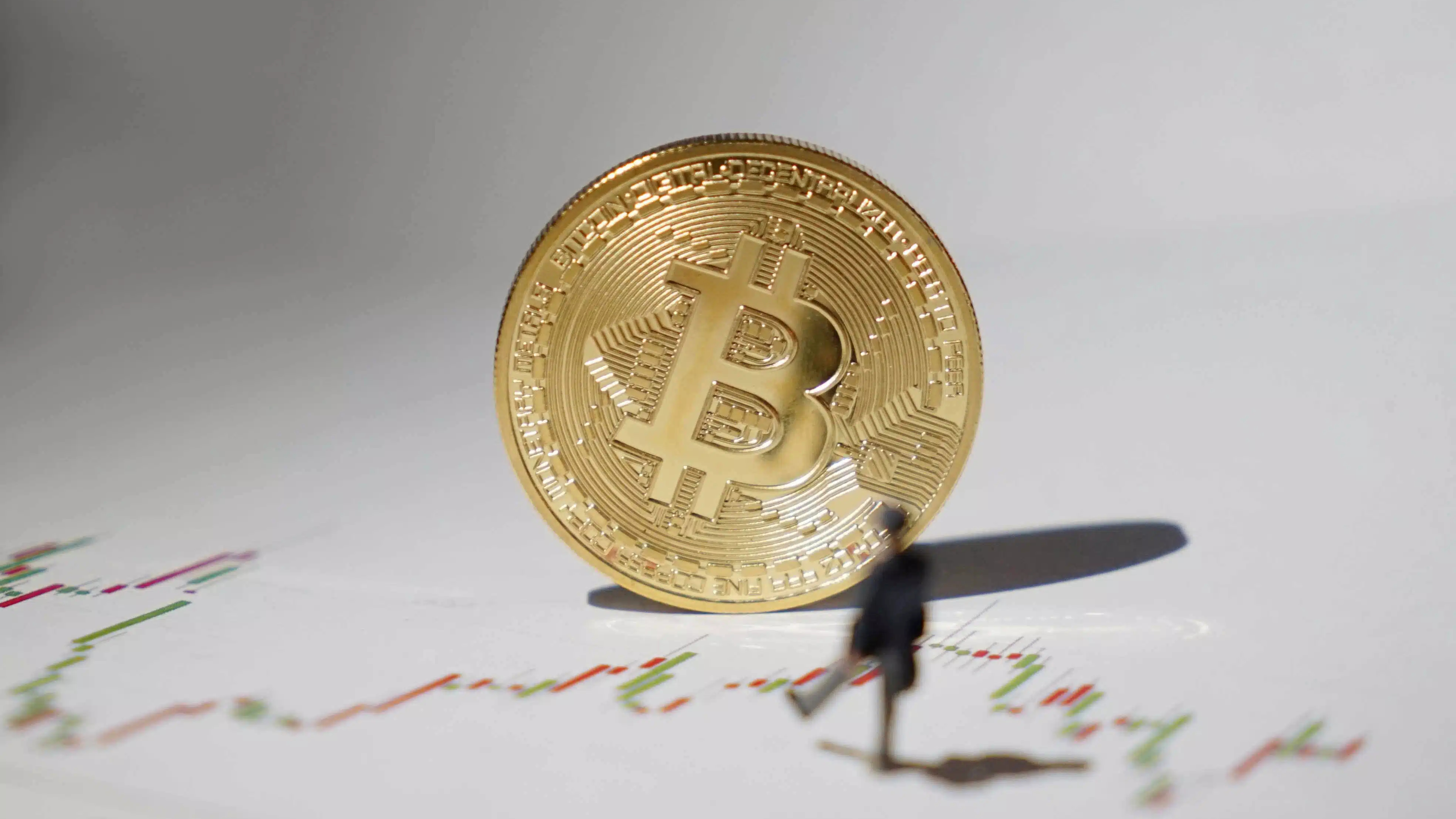 美没收300亿美元虚拟资产，我国虚拟货币犯罪如何定性与量刑？