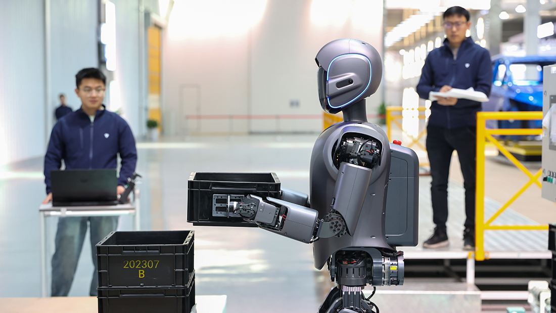 从AI到扩内需，两会关键词锚定政策新风向