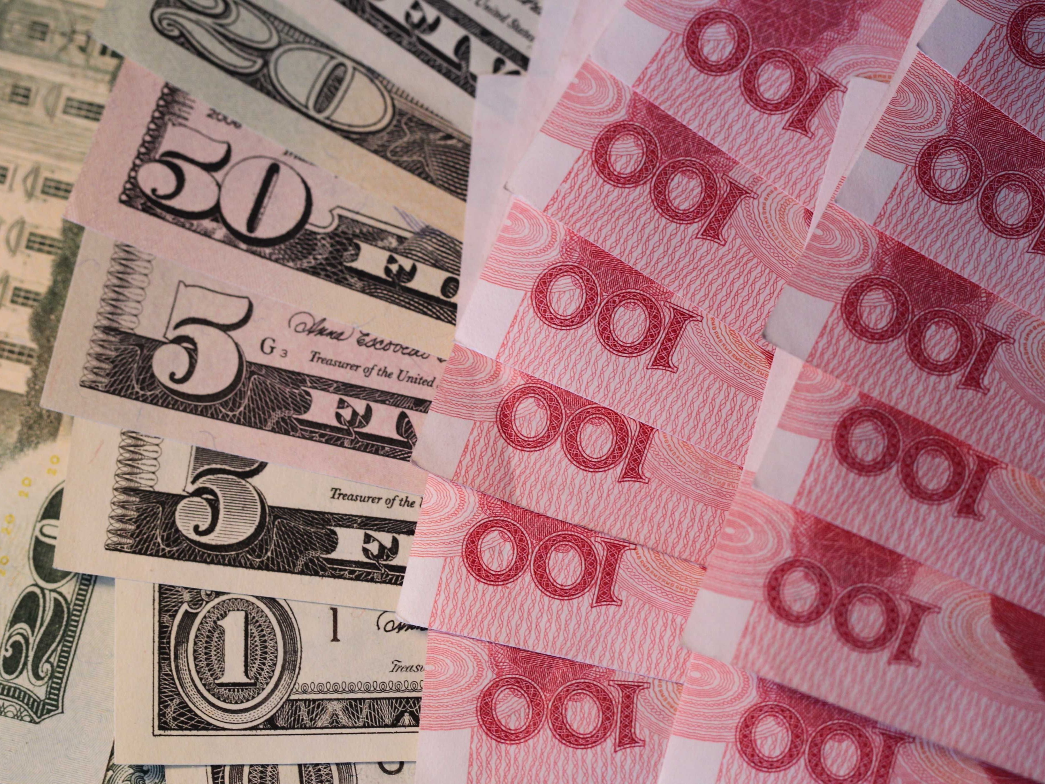 有投资者1.2万美元存一年亏4000元，美元理财“稳赚”神话破灭