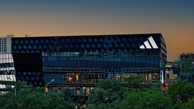 阿迪达斯中国：以体育为支点，将可持续融入日常经营