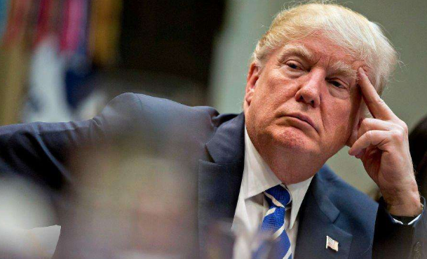 白宫记者晚宴传枪声，特朗普召开发布会描述亲历时刻