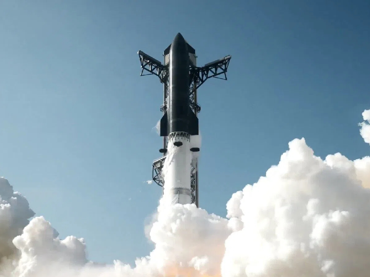 SpaceX上市前关键一役:星舰V3首飞测试成功