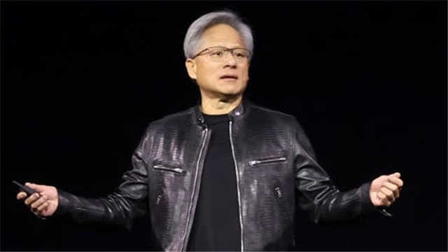 黄仁勋股东大会放言：本轮AI基建周期长达数十年