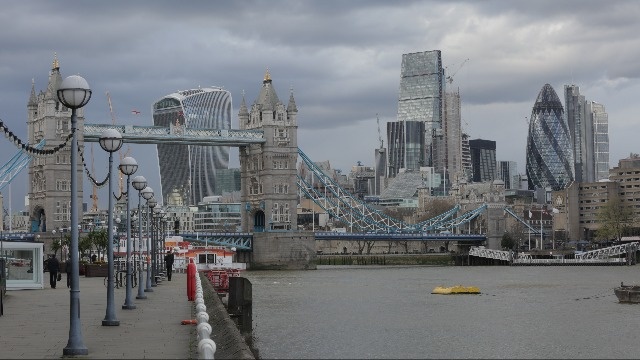 脱欧十年，英国经济与金融市场是否跑输大盘？