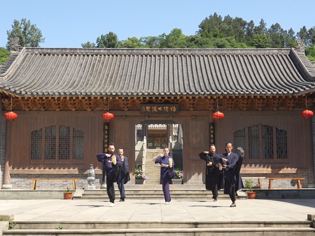 四年暴增60倍，洋“无忌”们为何扎堆武当山