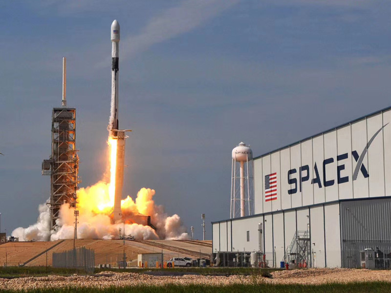 SpaceX市值一夜蒸发1.52万亿元，AI支出激增引发市场担忧