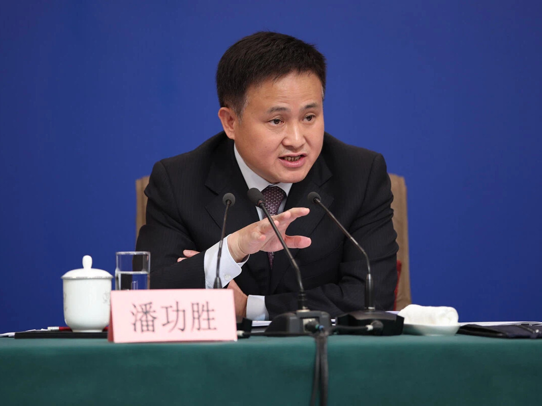 不靠贬值换优势！潘功胜G20会议谈人民币汇率、货币政策、经济再平衡
