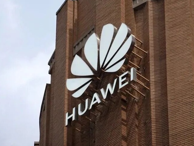华为部署全球首个3D数据中心：中国AI基建周期缩短至9个月