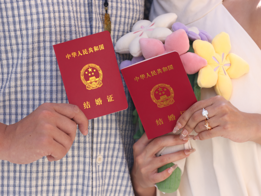 去年我国25至29岁结婚人数最多  