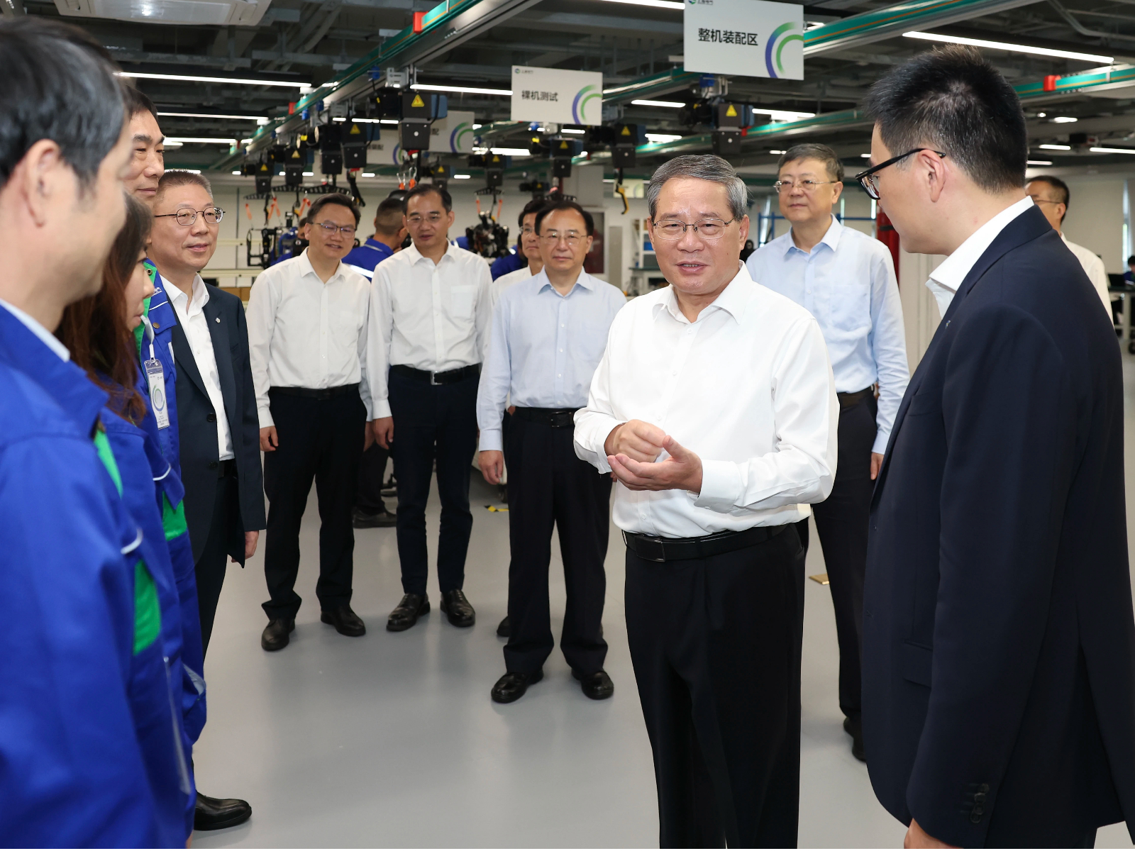总理上海调研释放明确信号：推动AI更好赋能先进制造业