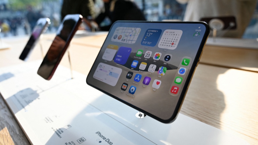 “不太敢加价收了”，iPhone Duo黄牛加价空间为何缩水？